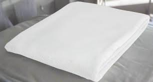 White Bed Linen Sets - Image 2